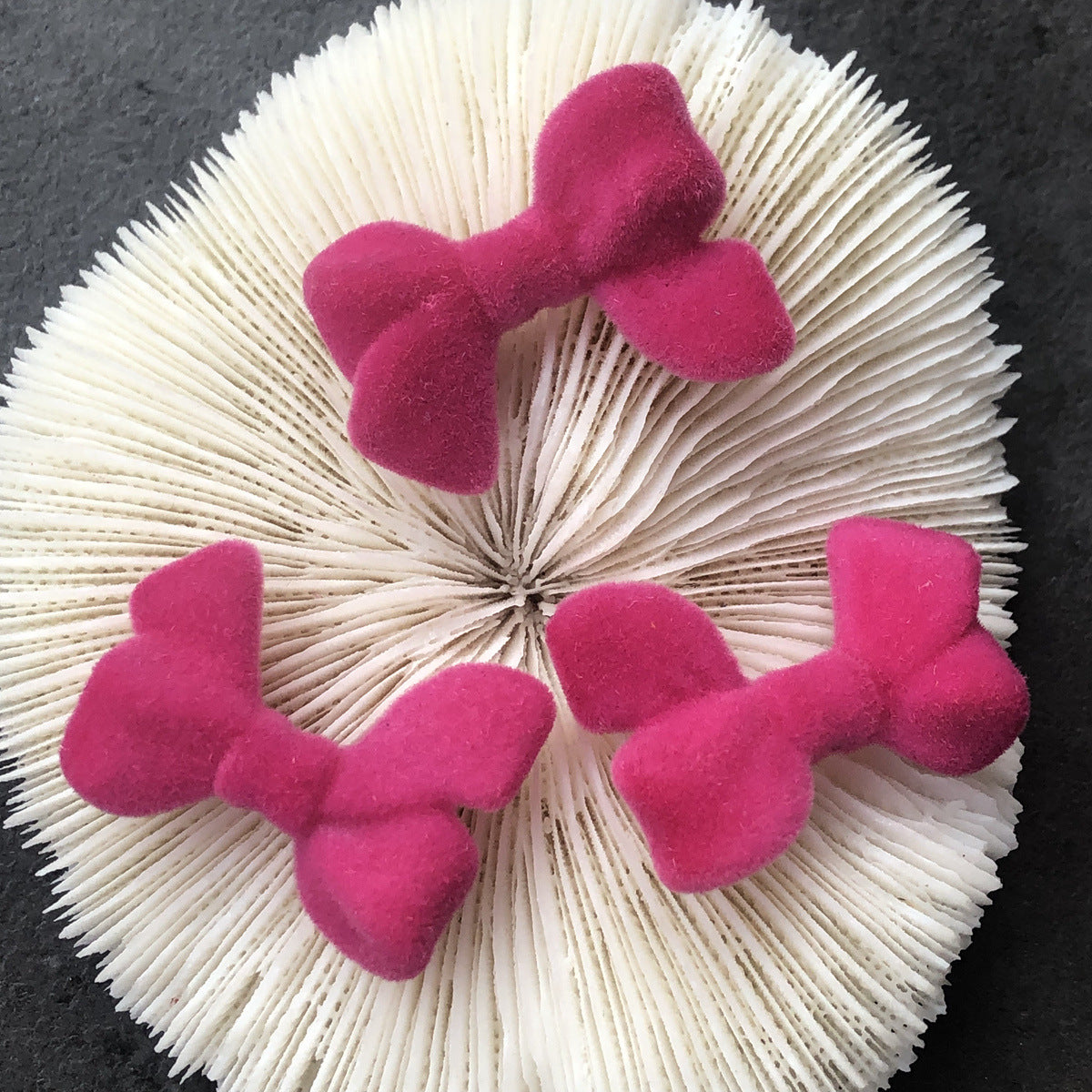 Wholesale 10PCS Flocking Bow Accessories Beads